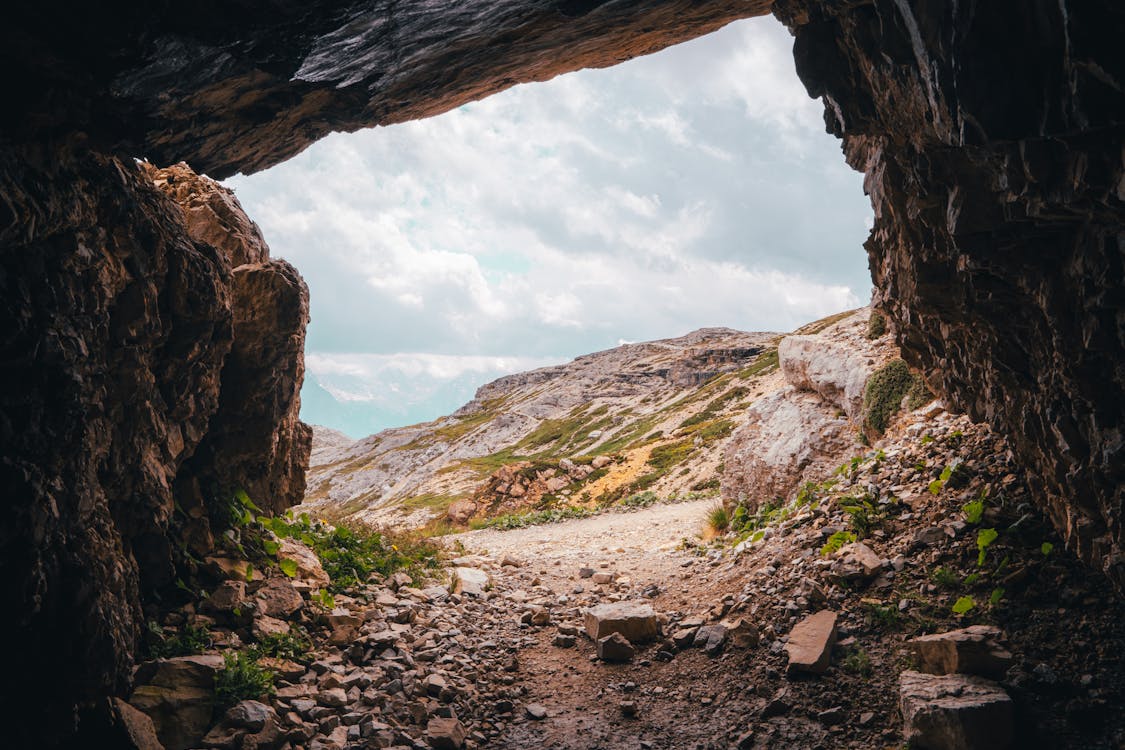 cave springs